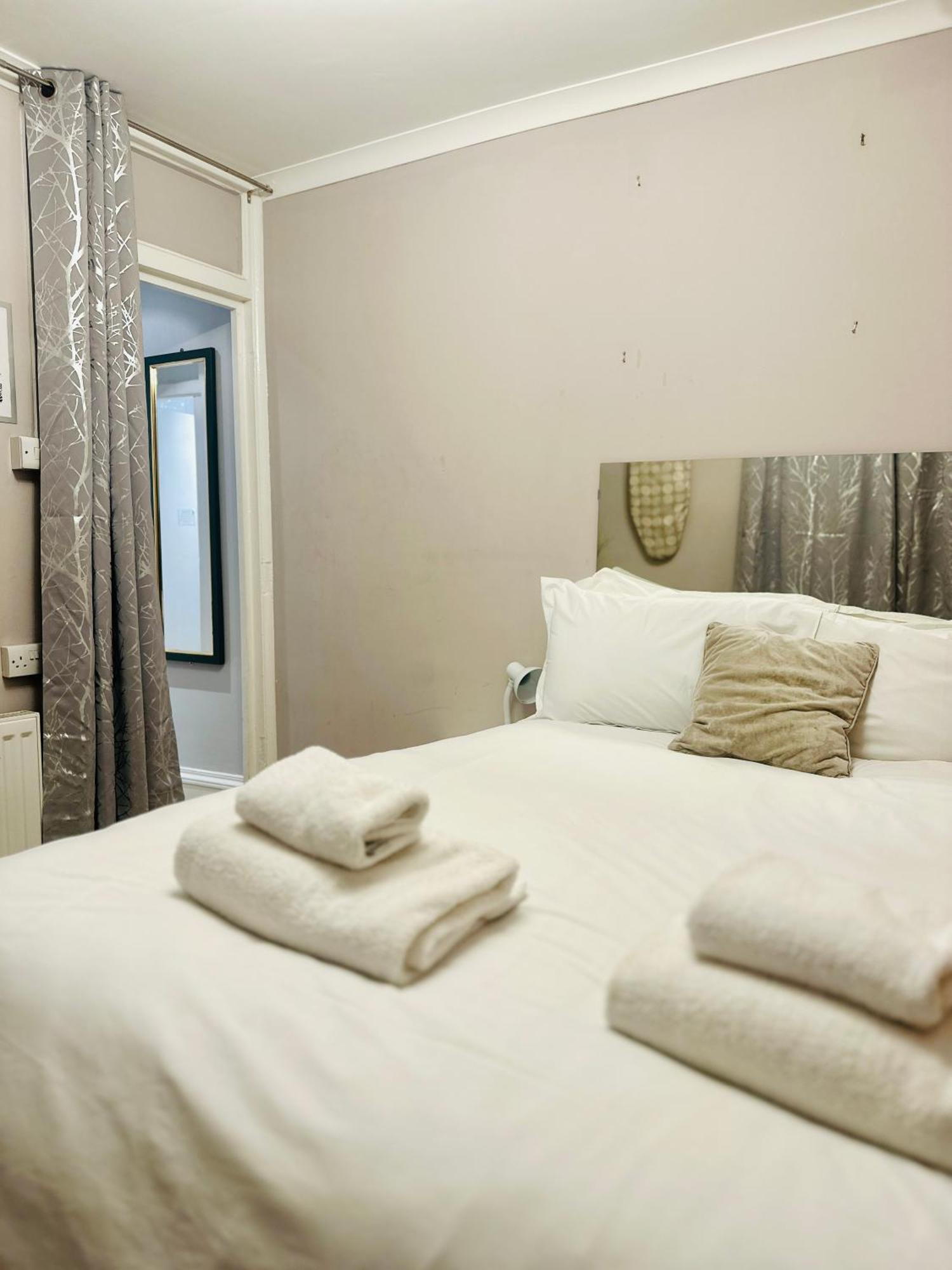 Beachfront Party House For Stags & Hens Brighton Екстер'єр фото